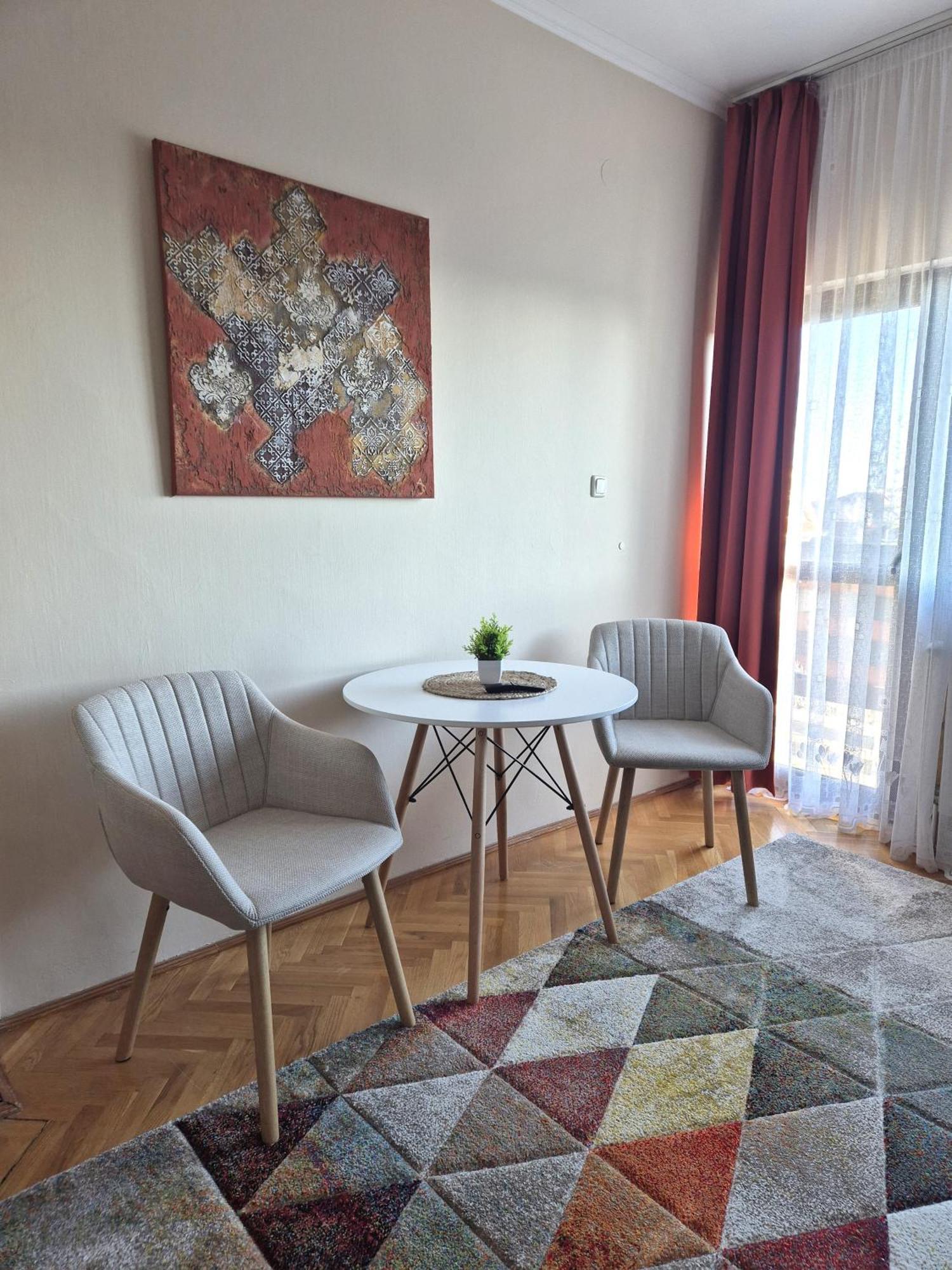 Sarreti Apartmanhaz Balatonfüred Esterno foto