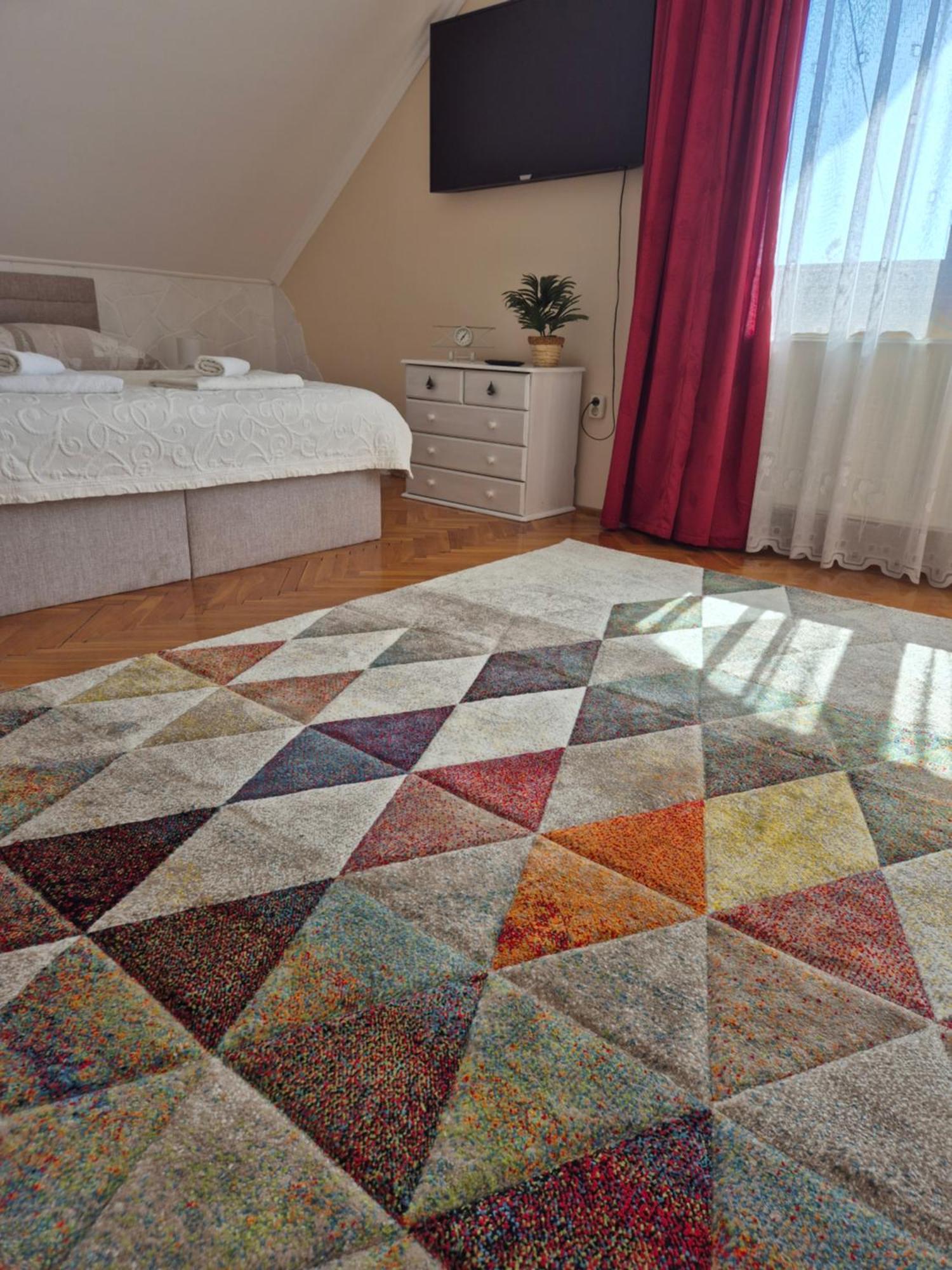 Sarreti Apartmanhaz Balatonfüred Esterno foto